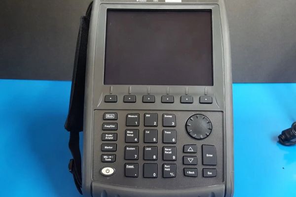 Keysight  N9912A 手持频谱分析仪，现货租售
